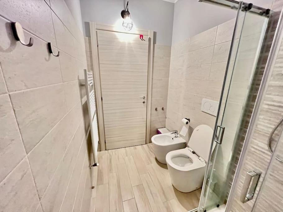 Metro-Apartment: Fabolous Flat مونْكالييري المظهر الخارجي الصورة